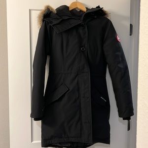 Women’ Canada Goose Rossclair down parka with real fur trim